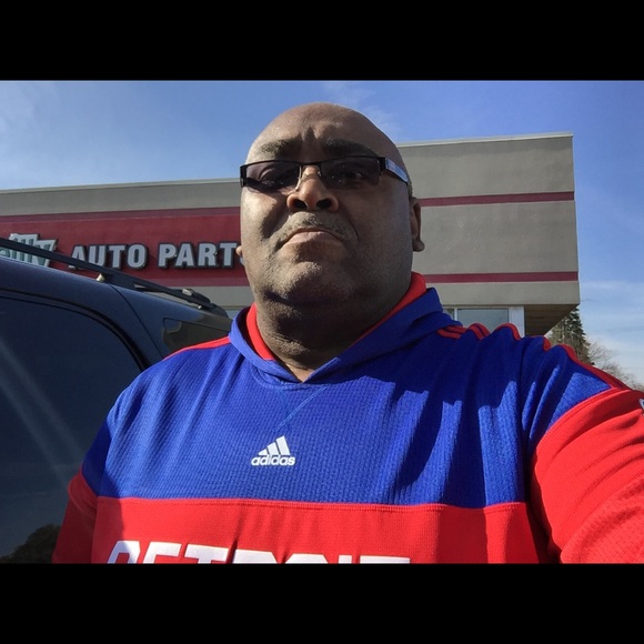 Meet your Posher, Warren - Picture 1 of 1